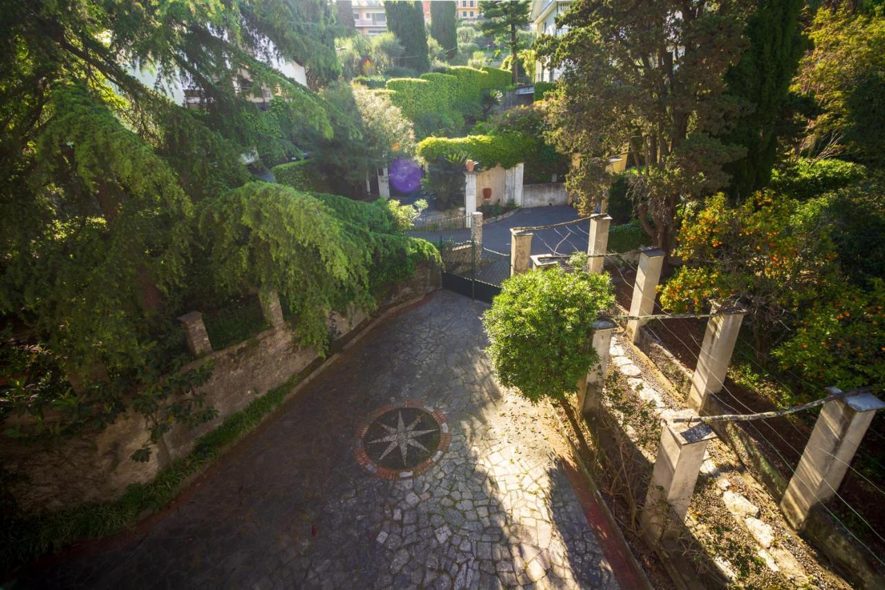 Michelle Apartment Rapallo Exterior photo